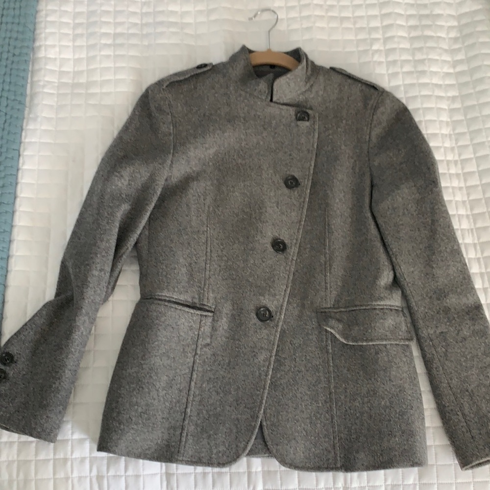 Theory A symmetrical wool jacket